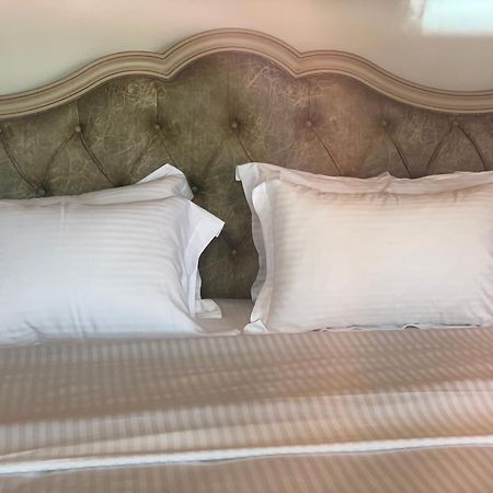 Petrino Hotel Palaios Panteleimonas Buitenkant foto