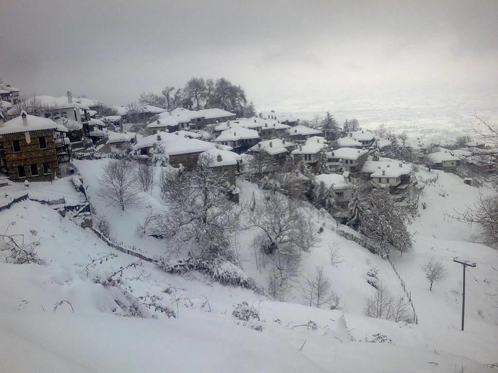 Petrino Hotel Palaios Panteleimonas Buitenkant foto