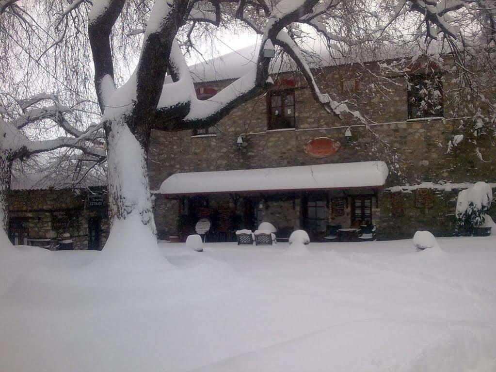 Petrino Hotel Palaios Panteleimonas Buitenkant foto